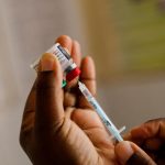 Cerca de 350 mil angolanos vivem com VIH – mulheres são as mais afectadas