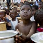 Pobreza extrema infantil afecta 412 milhões de crianças no mundo