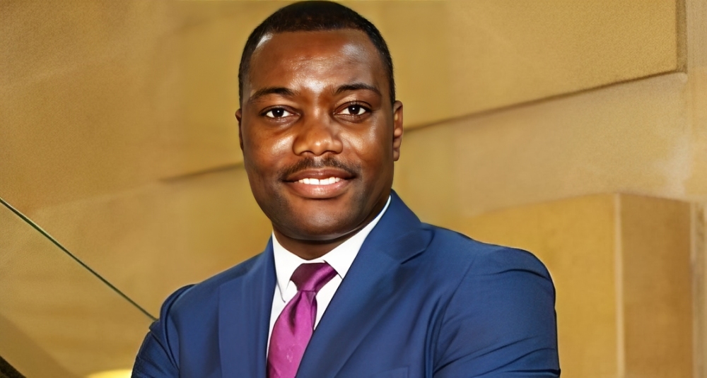 Presidente entrega a Gildo Matias José a liderança da Lunda Sul