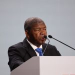 João Lourenço avisa investidores: em Angola, pagar impostos não é opção, é regra
