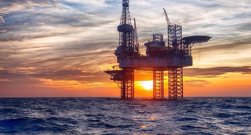 Receita petrolífera cai 8% e arrecadação não petrolífera cresce 60% no primeiro trimestre
